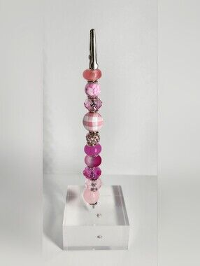 Pink Beaded Memo Holder